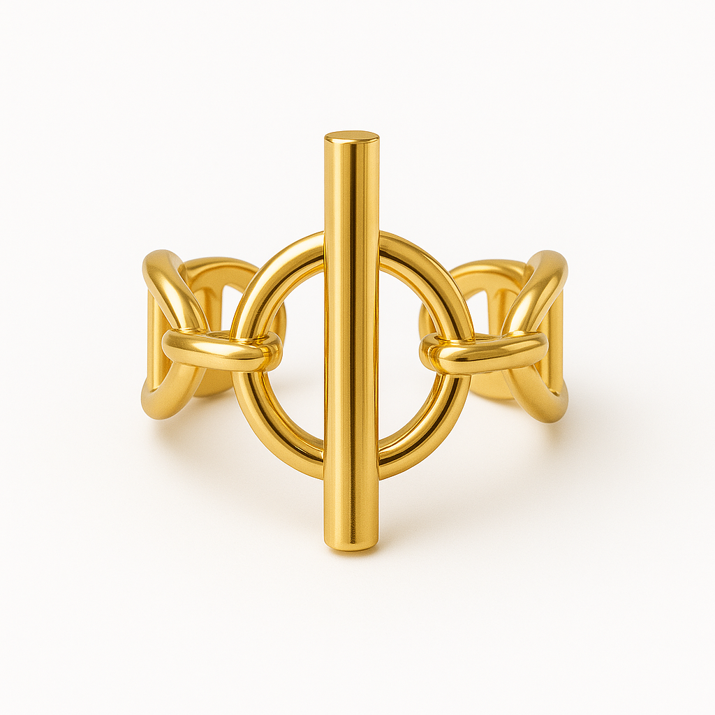 Bague dorée ajustable en maillons avec barre verticale.