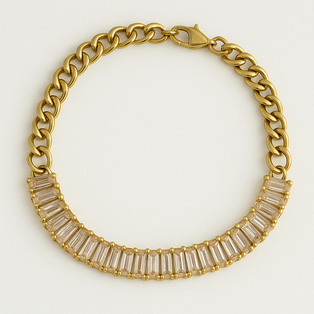 Bracelet Chaîne Cristal en acier inoxydable doré avec cristaux baguette étincelants, bijou élégant et raffiné, hypoallergénique et résistant à l'eau.