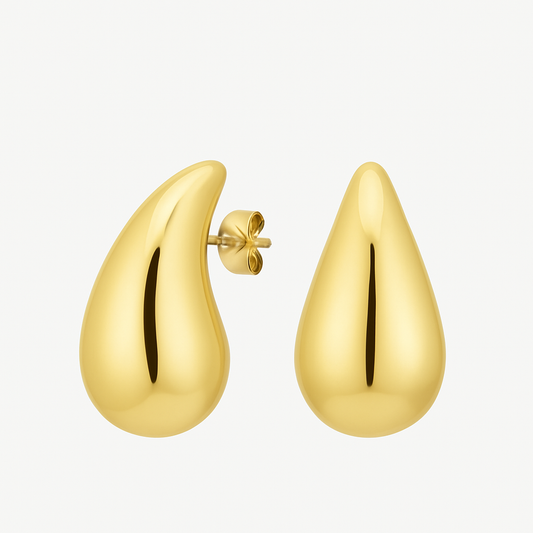 Boucles d'oreilles Selena en acier inoxydable doré, design goutte luisante, bijou élégant et moderne, hypoallergénique et résistant à l'eau.