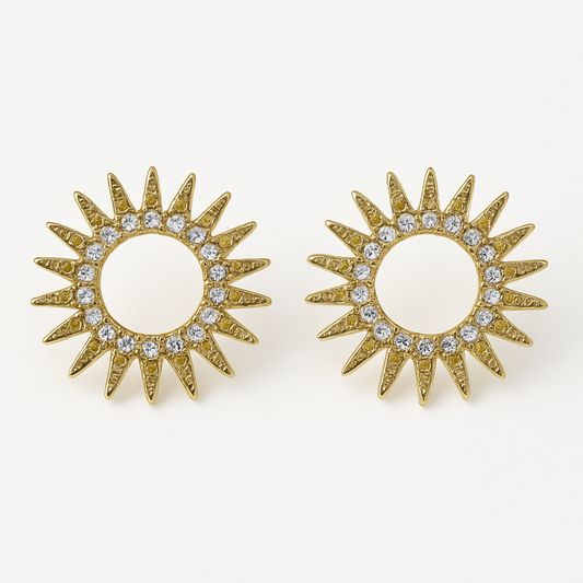Boucles d'oreilles Solara en acier inoxydable doré, design soleil éclatant avec zircons, bijou élégant et lumineux, hypoallergénique et résistant à l'eau.