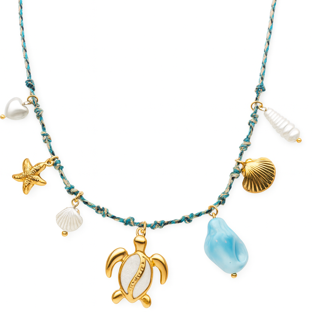 Collier en corde tressée avec pendentifs dorés tortue, étoile de mer et coquillages, bijou en acier inoxydable au style marin.