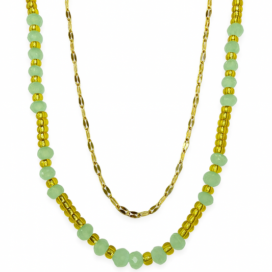 Collier Verde Doré à double rang avec perles vert jade et perles dorées, bijou doré lumineux pour femme.